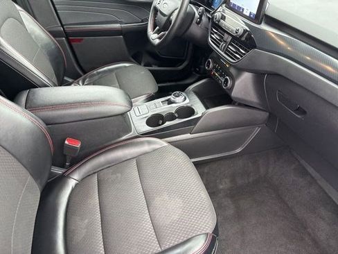 Used 2024 Ford Escape ST-Line image 40