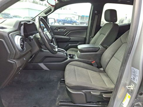 Used 2023 Chevrolet Colorado LT w/ LT Convenience Package image 10