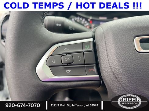 New 2025 Jeep Compass Latitude w/ Sun & Sound Group image 17