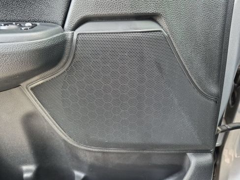 Used 2017 Honda CR-V EX image 24