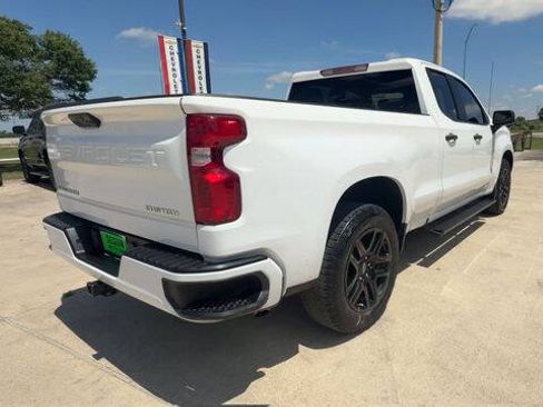 Used 2024 Chevrolet Silverado 1500 Custom RWD image 8