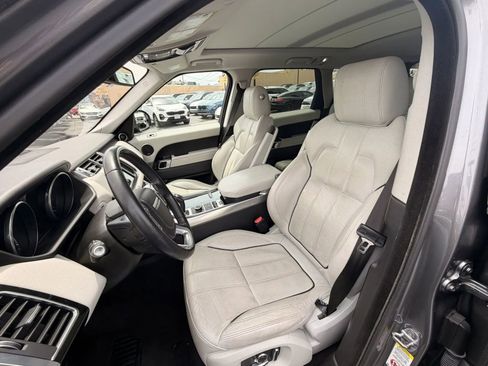 Used 2016 Land Rover Range Rover Sport HSE AWD/4WD image 10