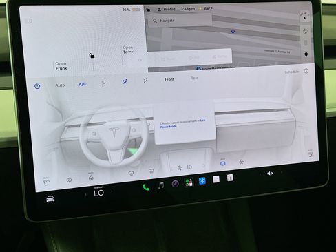 Used 2022 Tesla Model Y Long Range AWD/4WD image 22