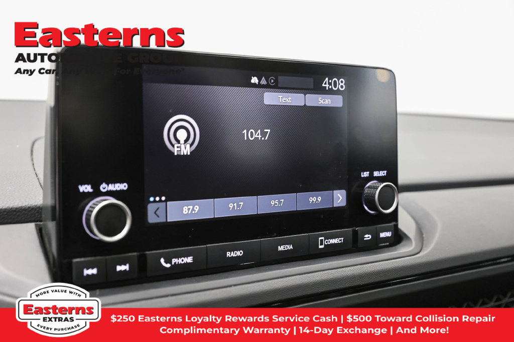 Used 2025 Honda Accord SE image 19