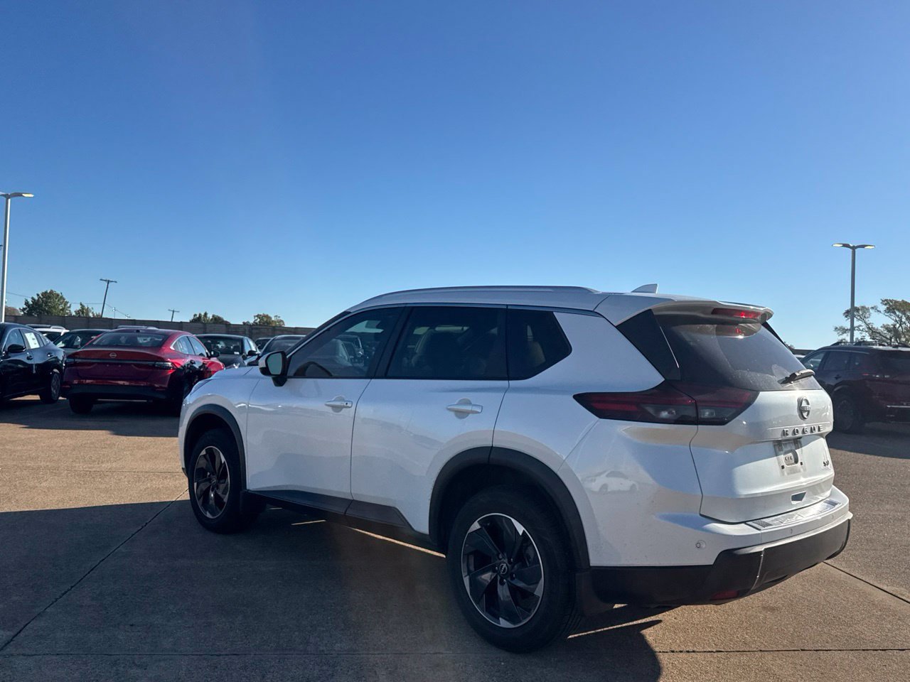 Certified 2024 Nissan Rogue SV w/ SV Premium Package FWD image 21