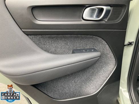 Used 2023 Volvo C40 P8 Recharge Ultimate AWD/4WD image 40