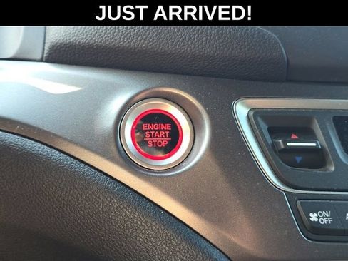 Used 2020 Honda Passport Sport image 15