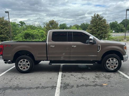 Certified 2021 Ford F250 Lariat w/ Lariat Ultimate Package AWD/4WD image 6
