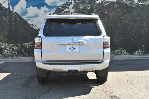 Certified 2024 Toyota 4Runner SR5 AWD/4WD image 10
