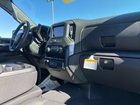 New 2026 Chevrolet Silverado 1500 Custom Trail Boss w/ Turbomax Blackout Package AWD/4WD image 34