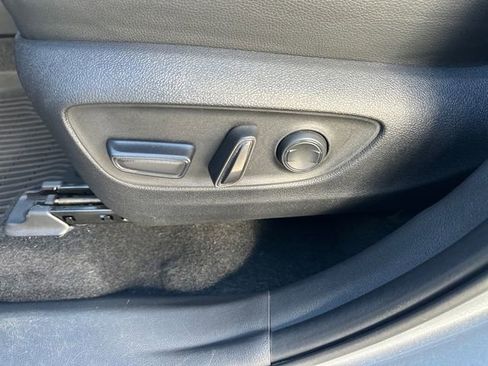 Used 2024 Toyota Grand Highlander XLE image 17