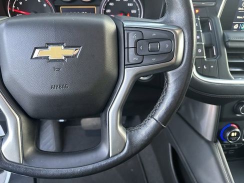 Used 2021 Chevrolet Tahoe LT w/ LT Signature Package image 5