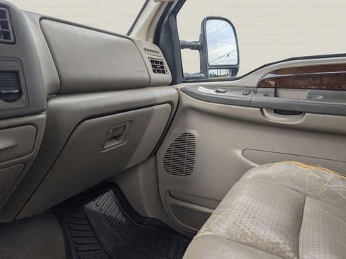 Used 2001 Ford F250 2WD Crew Cab Super Duty image 13