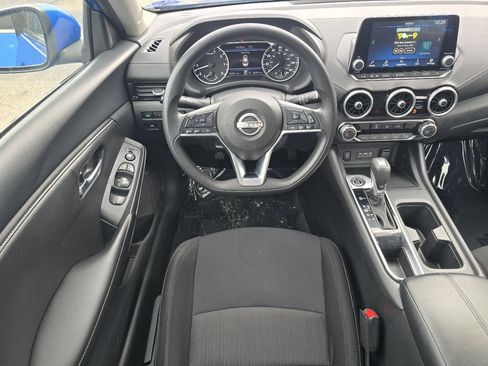 Used 2024 Nissan Sentra SV FWD image 27