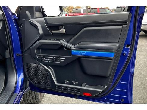 Used 2024 Toyota Tacoma TRD Sport image 26