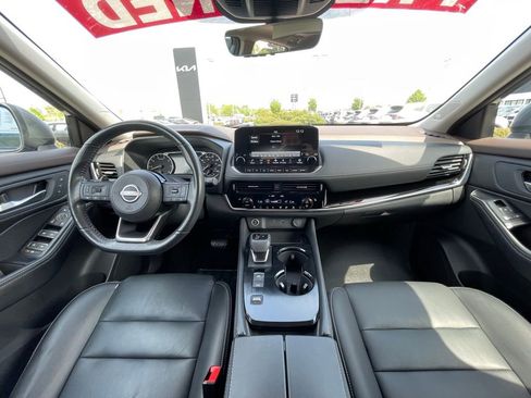 Used 2023 Nissan Rogue SL w/ SL Premium Package FWD image 30