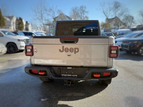 Used 2020 Jeep Gladiator Mojave w/ Dual Top Group image 10