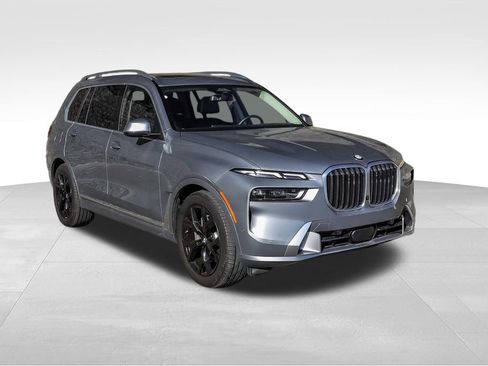 Used 2024 BMW X7 xDrive40i w/ Premium Package AWD/4WD image 1