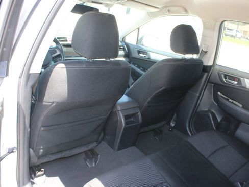 Used 2016 Subaru Outback 2.5i Premium AWD/4WD image 19