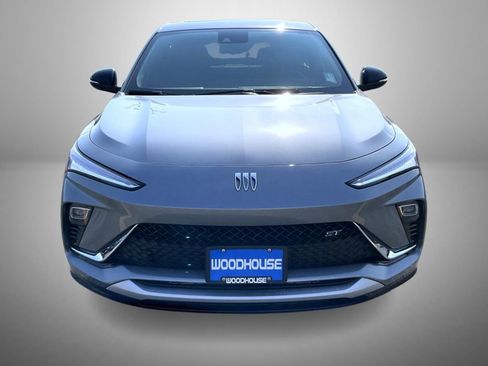 New 2025 Buick Envista Sport Touring w/ Convenience I Package image 2