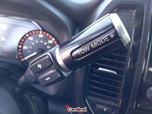 Used 2023 Nissan Titan PRO-4X w/ Pro-4x Convenience Package image 29