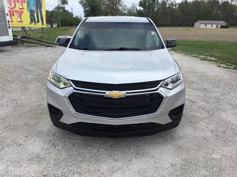 Used 2020 Chevrolet Traverse LS AWD/4WD image 8