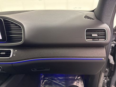 Used 2022 Mercedes-Benz GLE 350 4MATIC image 10