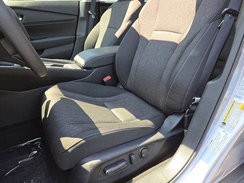 Certified 2023 Honda Accord EX image 28