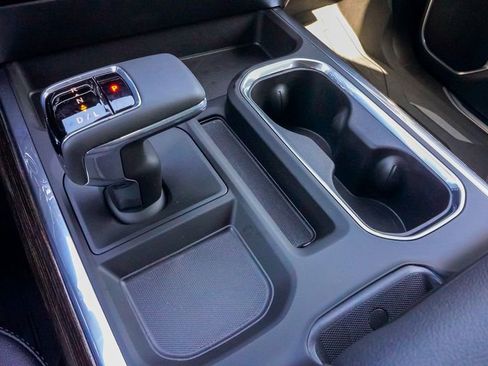 New 2026 GMC Sierra 1500 Elevation w/ Elevation Premium Package image 18