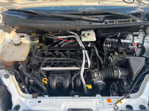 Used 2012 Ford Transit Connect XLT FWD image 29