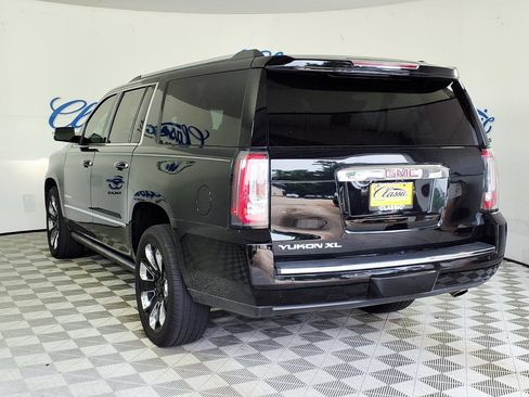 Used 2020 GMC Yukon XL Denali w/ Denali Ultimate Package RWD image 2