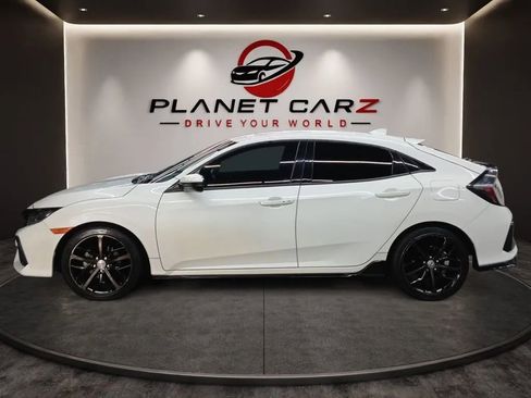 Used 2020 Honda Civic Sport image 2