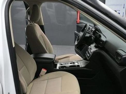 Used 2021 Ford Explorer 4WD image 17
