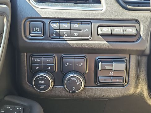 Certified 2022 Chevrolet Tahoe High Country image 26