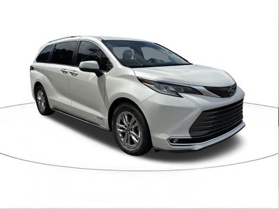 Used 2021 Toyota Sienna Limited