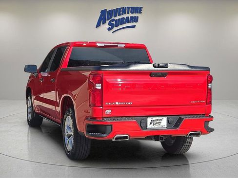 Used 2020 Chevrolet Silverado 1500 Custom w/ Custom Value Package image 5