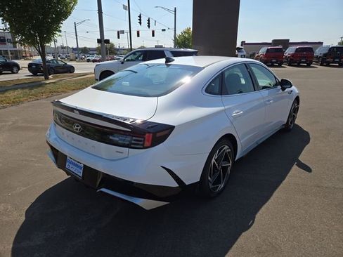 New 2026 Hyundai Sonata SEL AWD/4WD image 6
