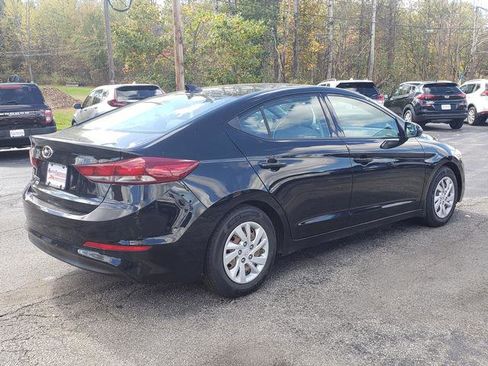 Used 2017 Hyundai Elantra SE image 7