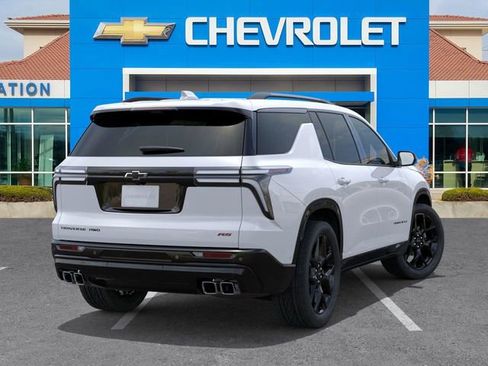 New 2026 Chevrolet Traverse RS w/ LPO, Floor Liner Package image 4
