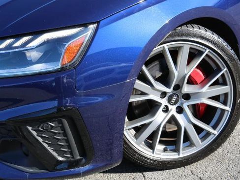 Used 2021 Audi S4 Premium Plus w/ Premium Plus Package image 4