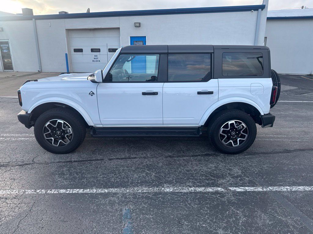 Certified 2026 Ford Bronco Outer Banks AWD/4WD image 7
