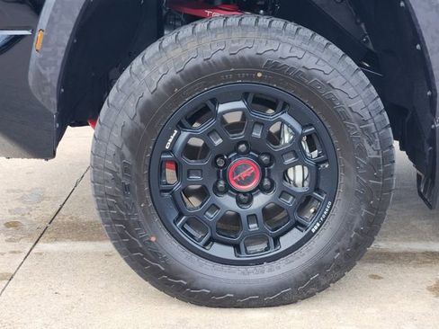 Used 2026 Toyota Tundra TRD Pro AWD/4WD image 8