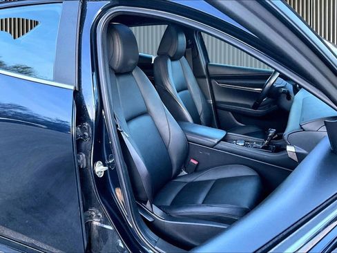 Used 2023 MAZDA MAZDA3 s image 8