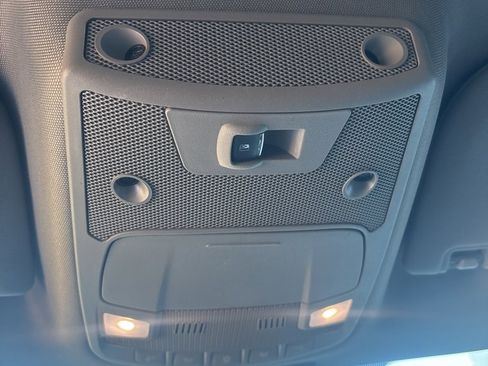 Used 2019 Ford F150 Lariat image 26