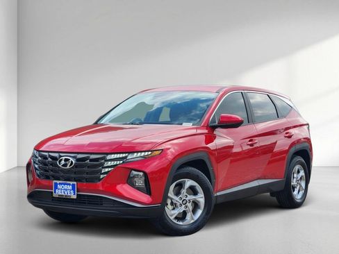 Certified 2023 Hyundai Tucson SE FWD image 1