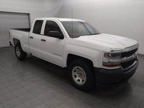 Used 2019 Chevrolet Silverado 1500 W/T w/ WT Convenience Package AWD/4WD image 11