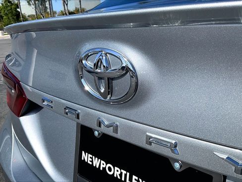 Used 2023 Toyota Camry SE FWD image 29