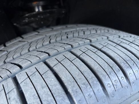 New 2026 Volkswagen Atlas SE image 27