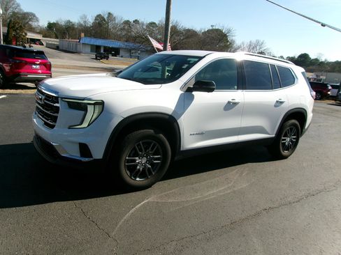 Used 2025 GMC Acadia Elevation image 7