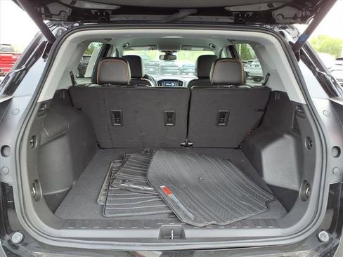 Used 2024 GMC Terrain AT4 w/ Infotainment Package II AWD/4WD image 20